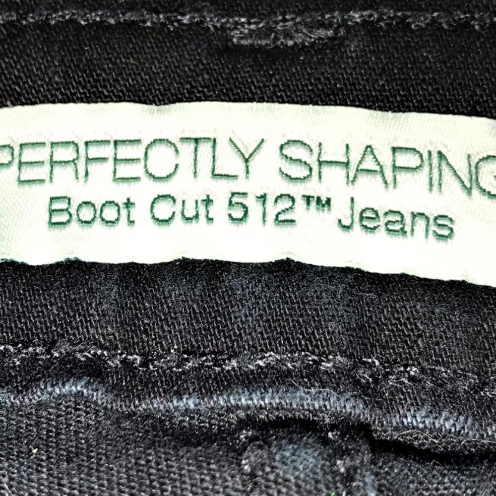 SOLD. LEVI’S 512 Women’s Plus Size 22 Blk Jeans - Picture 2 of 8